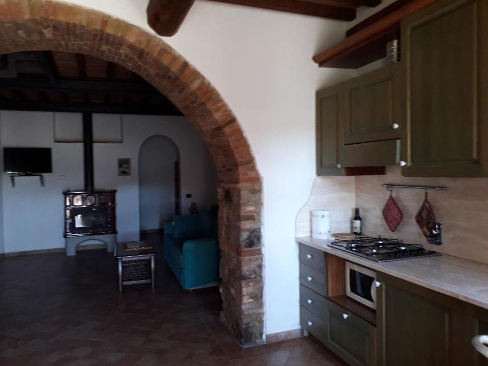 Agriturismo Alle Rose Volterra Exterior photo